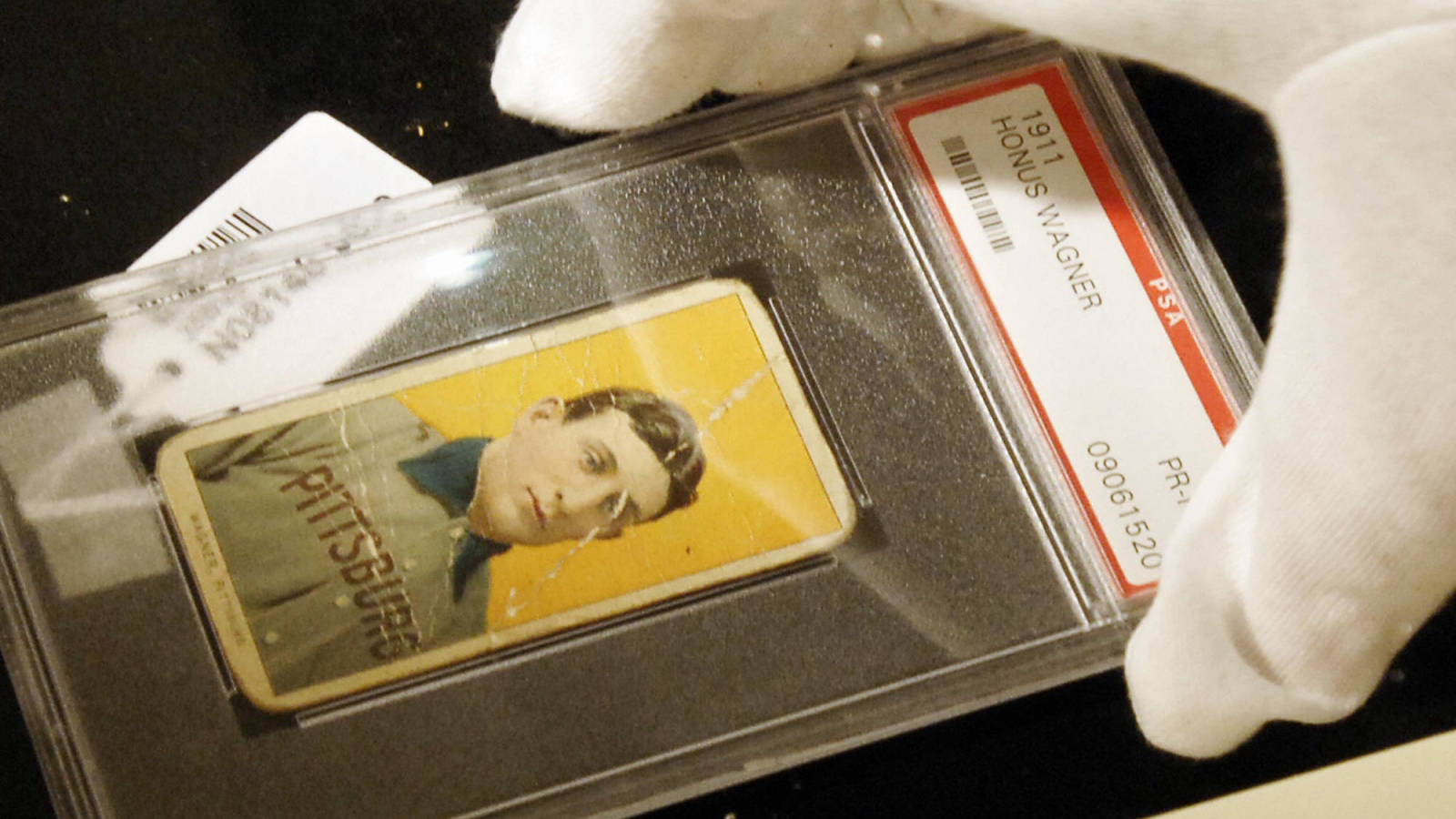 T206 Honus Wagner baseball card sells for record $6.6M | Yardbarker