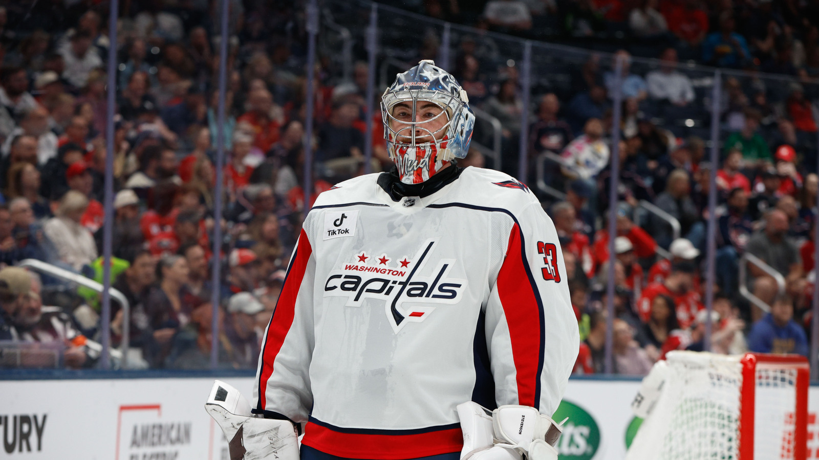 Jets claim Clay Stevenson off waivers from Capitals