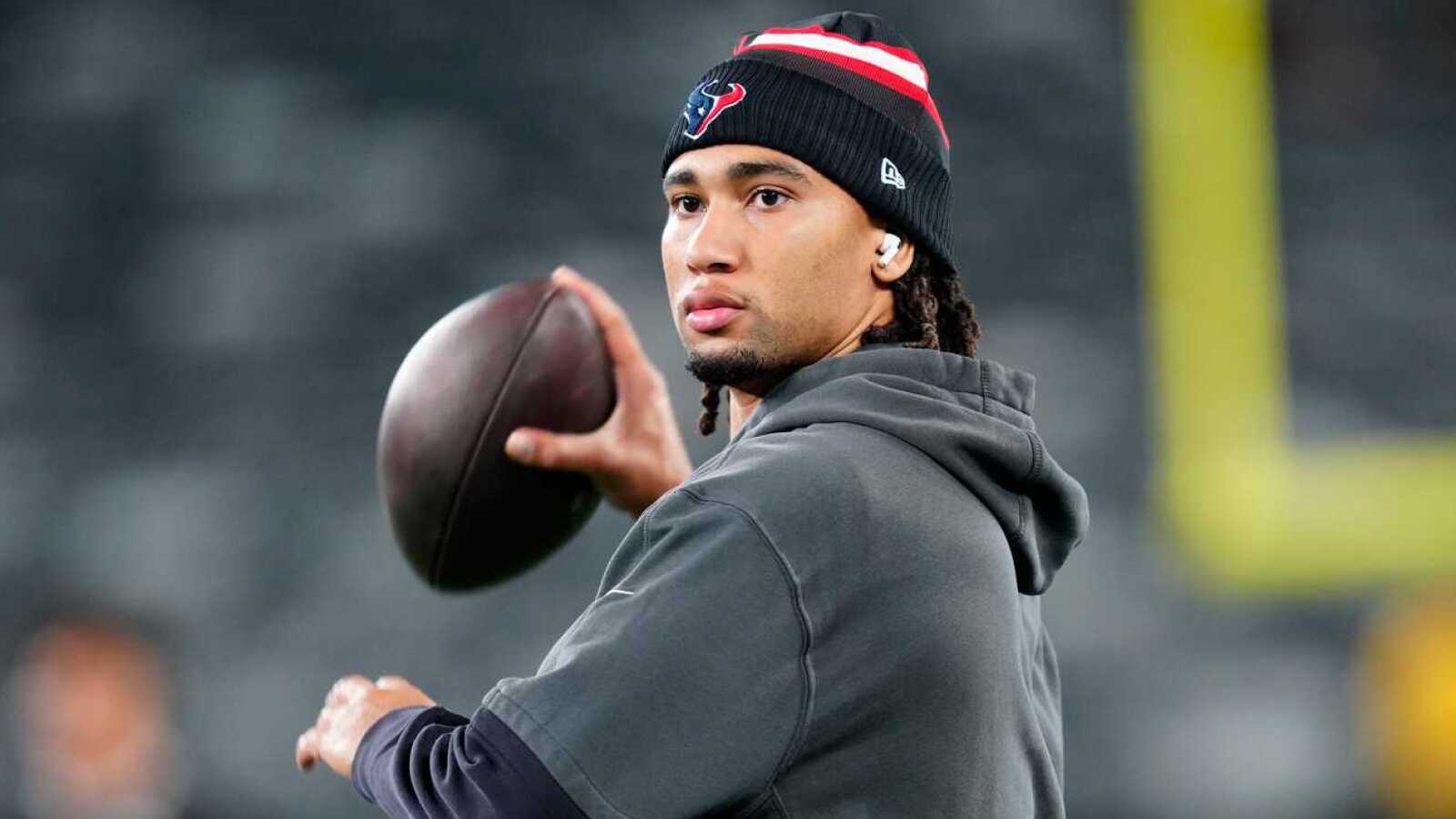https://www.yardbarker.com/media/6/2/625da47e56db3d4ba865201e65fa3e8b95b52766/thumb_16x9/poor-offensive-line-should-worry-texans-hc-cj.jpg?v=1