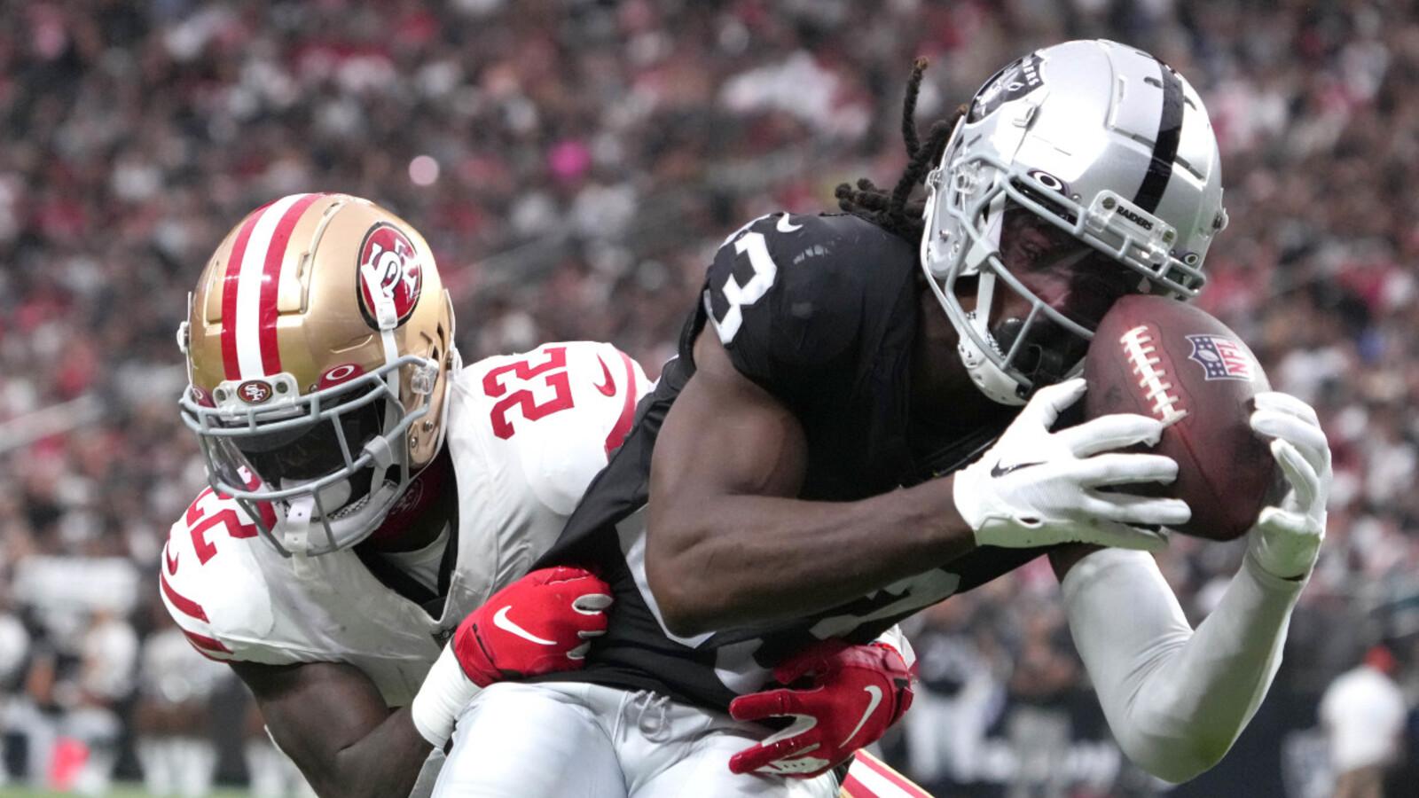 Raiders make midweek roster move Yardbarker