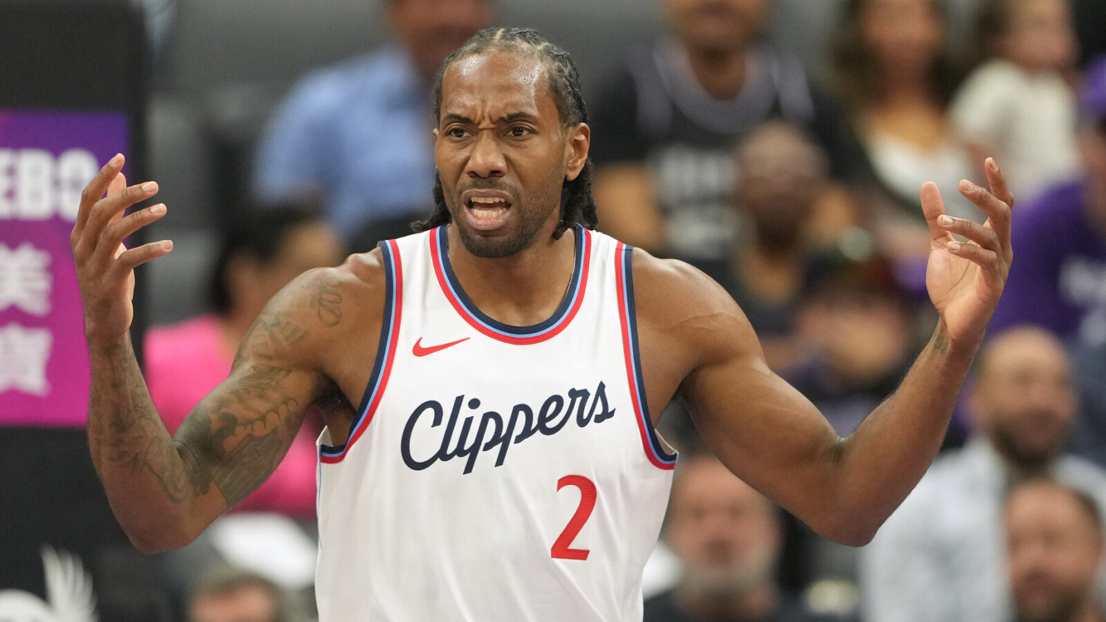https://www.yardbarker.com/media/6/2/62bf6545cf77d4cf6c72edb30bec89747c90a6bf/thumb_16x9/whats-next-kawhi-leonard-scandal-plague-clippers.jpg?v=1