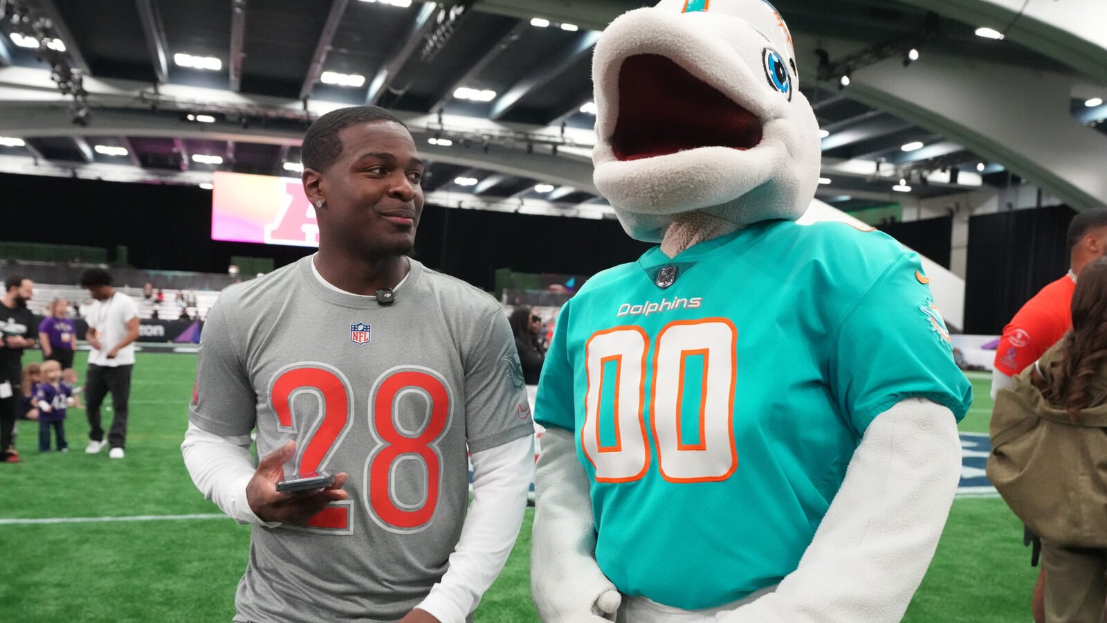 $175M Dead Cap Forces Dolphins To Gut 7 Veterans To Make Room For 23 ...