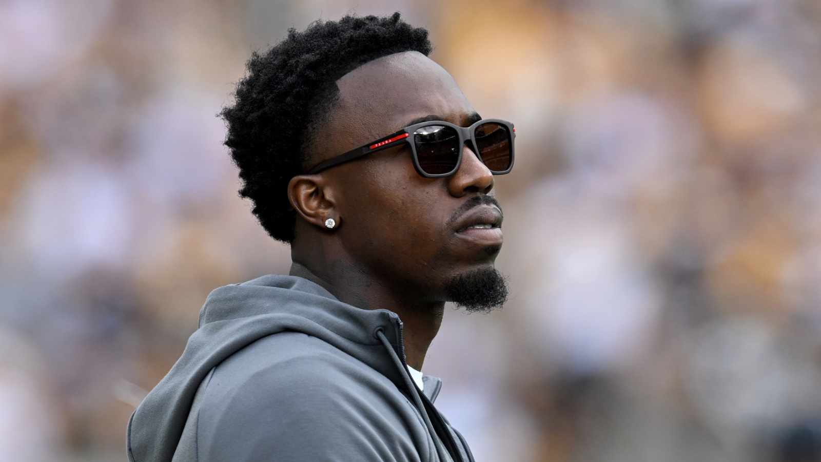 https://www.yardbarker.com/media/6/2/62fc69ea4589e0e46184a1dcdd256684710d19d7/thumb_16x9/joey-porter-jr-delusional-on-playing-new-deal.jpg?v=1