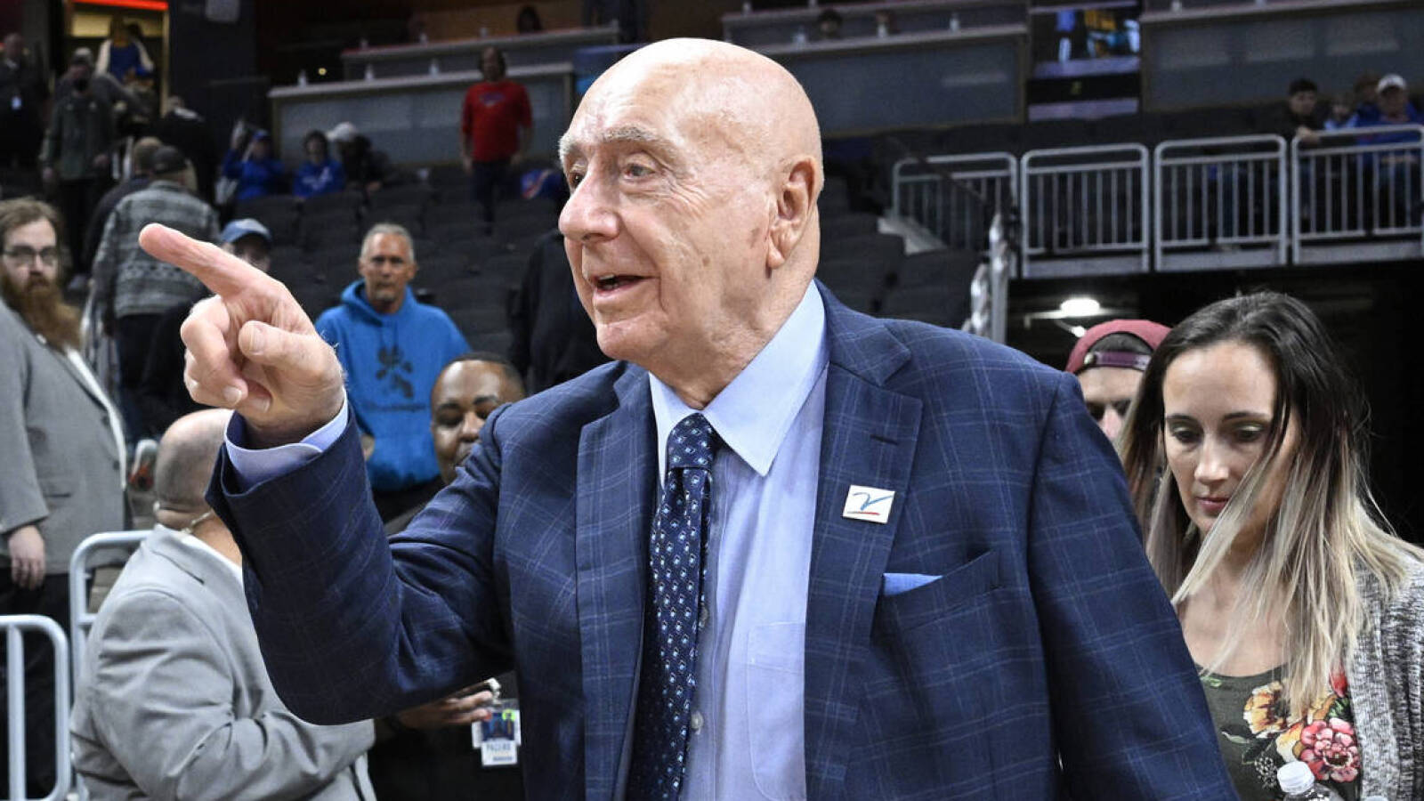 Dick Vitale urges NCAA to address staggering amount of basketball players in transfer portal Dick Vitale urges NCAA to address staggering amount of basketball players in transfer portal