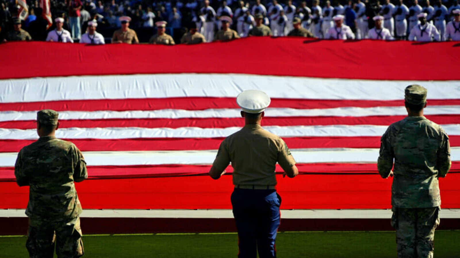 How The Dodgers & MLB Are Commemorating Memorial Day 2023
