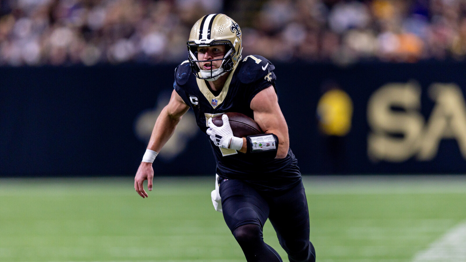 Saints Designate TEs Taysom Hill, Foster Moreau For Return