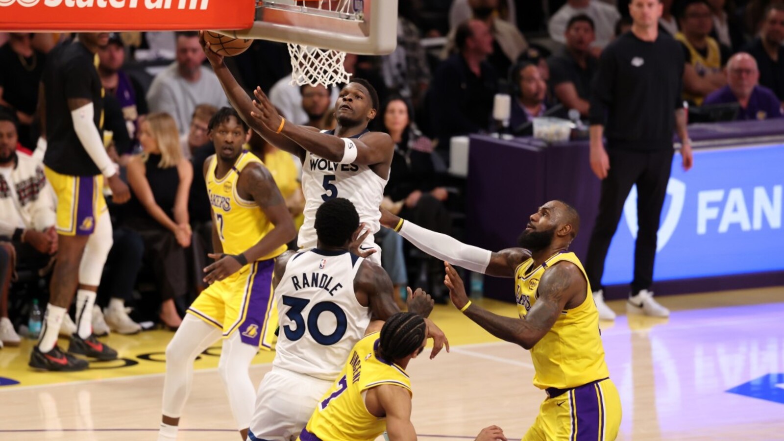 Lakers Fans Erupt After Executing Game 2 Playoff Win Over Timberwolves ...