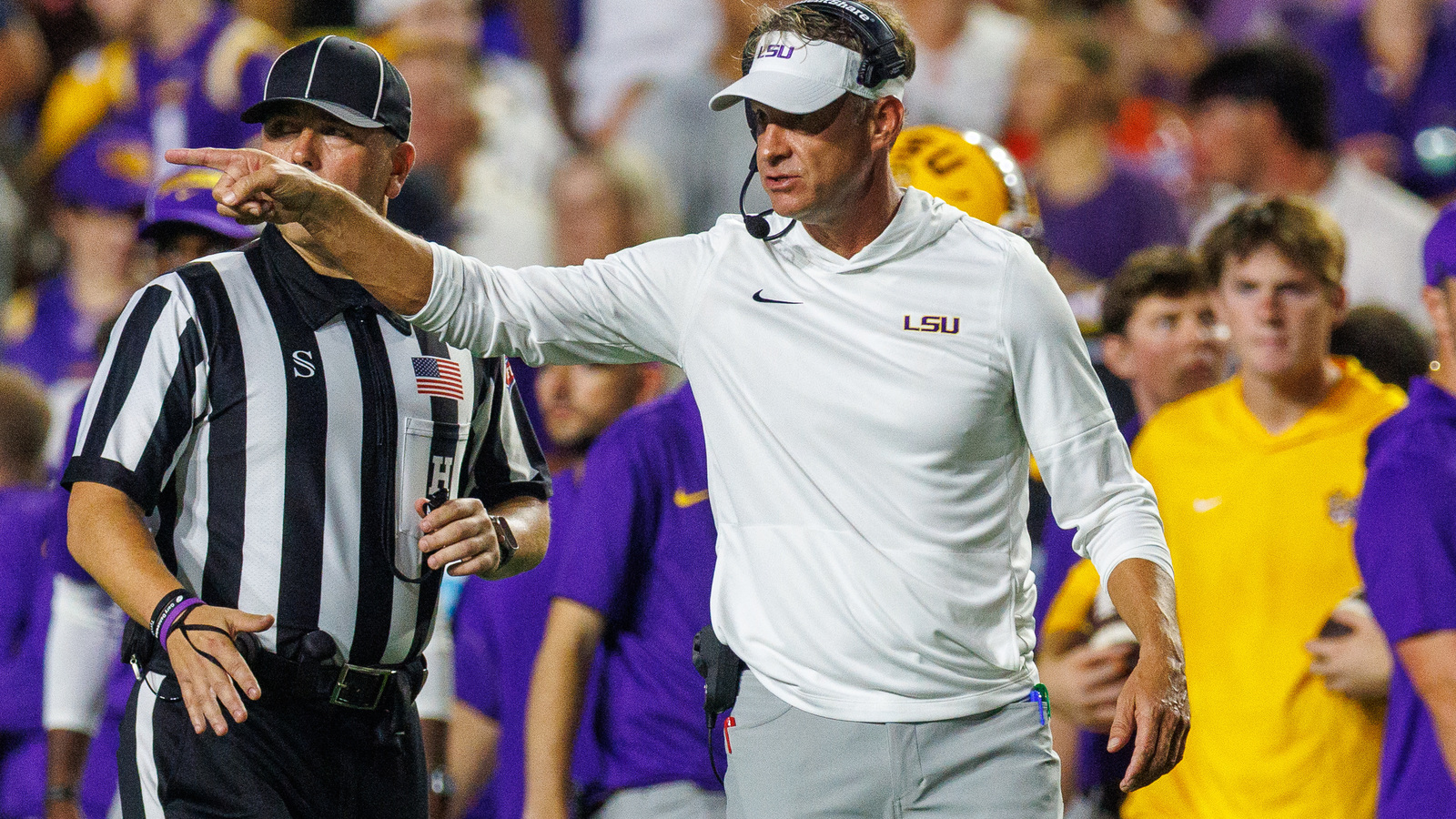 https://www.yardbarker.com/media/6/3/63ef91d3fffe63a67ab123c03e38be7e503cf7d1/thumb_16x9/rece-davis-views-lsu-as-national-championship.jpg