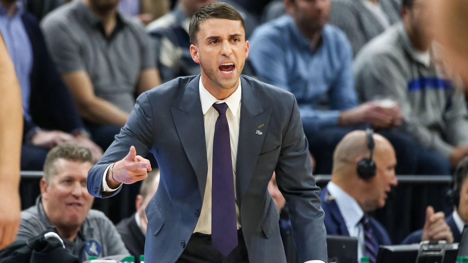 TWolves coach says team is taking longterm rebuilding approach