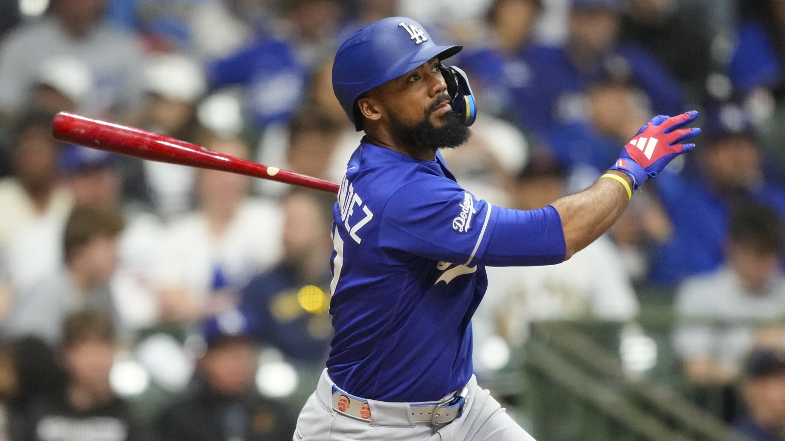 https://www.yardbarker.com/media/6/5/650f14f668984b407f48e8d32e268cafd8d007a7/thumb_16x9/teoscar-hernandez-key-dodgers-success.jpg?v=2