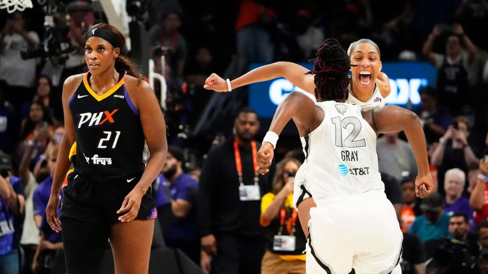 WNBA postseason draws record audience on ESPN | Yardbarker
