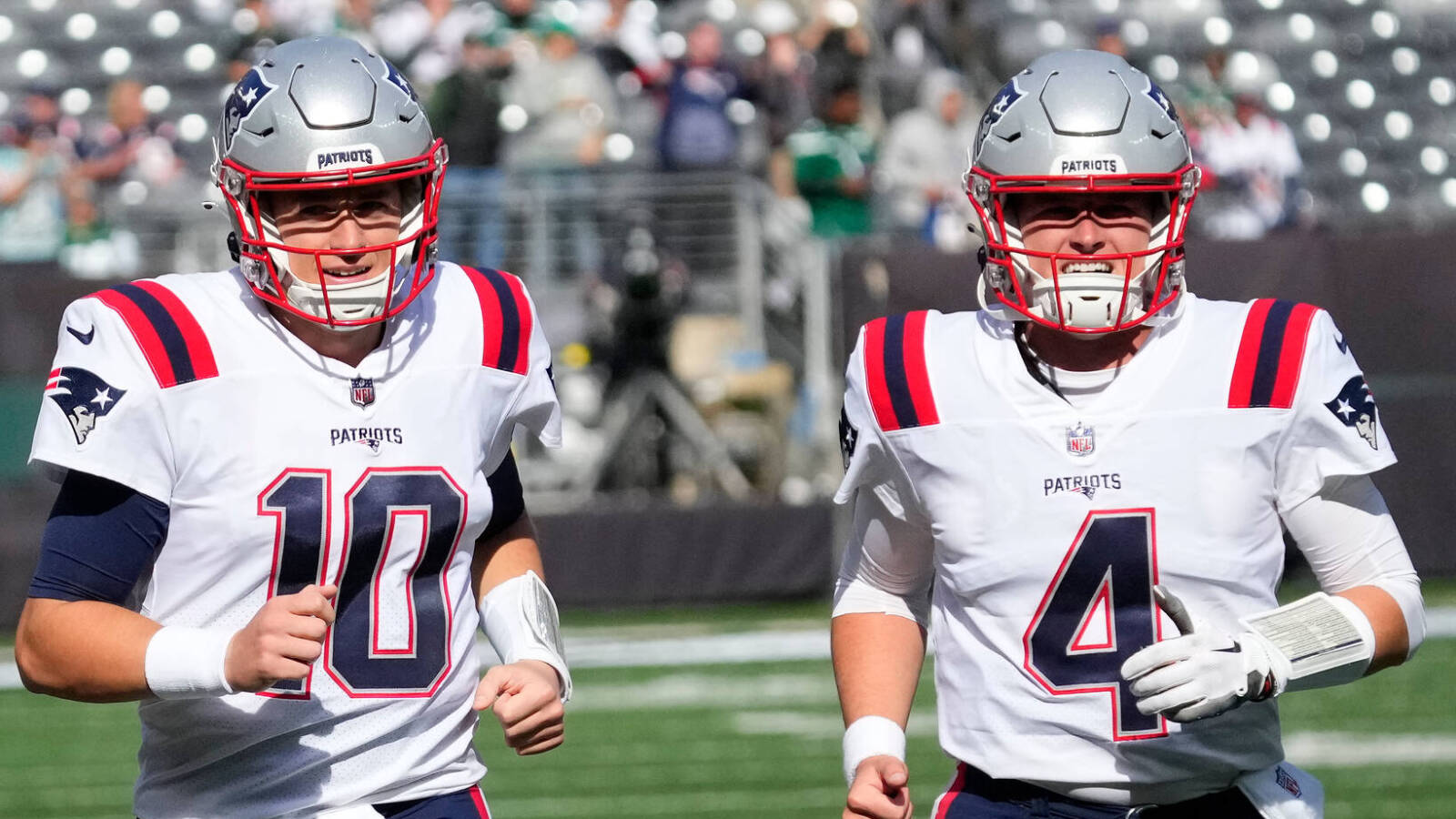 Insider drops hint on Mac Jones, Bailey Zappe relationship Yardbarker