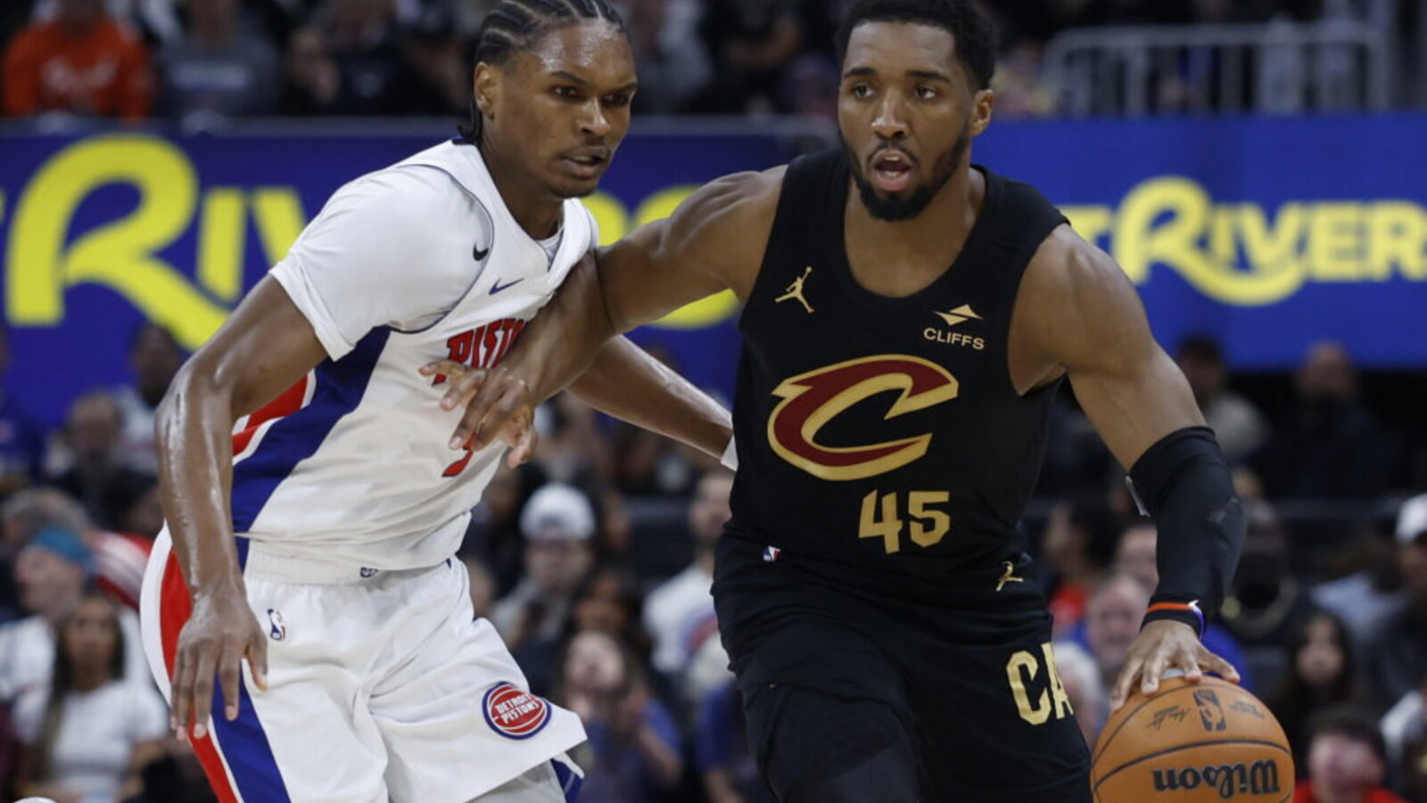 'Throw It to Someone Else': Kenny Atkinson’s Blunt Strategy for Dealing ...