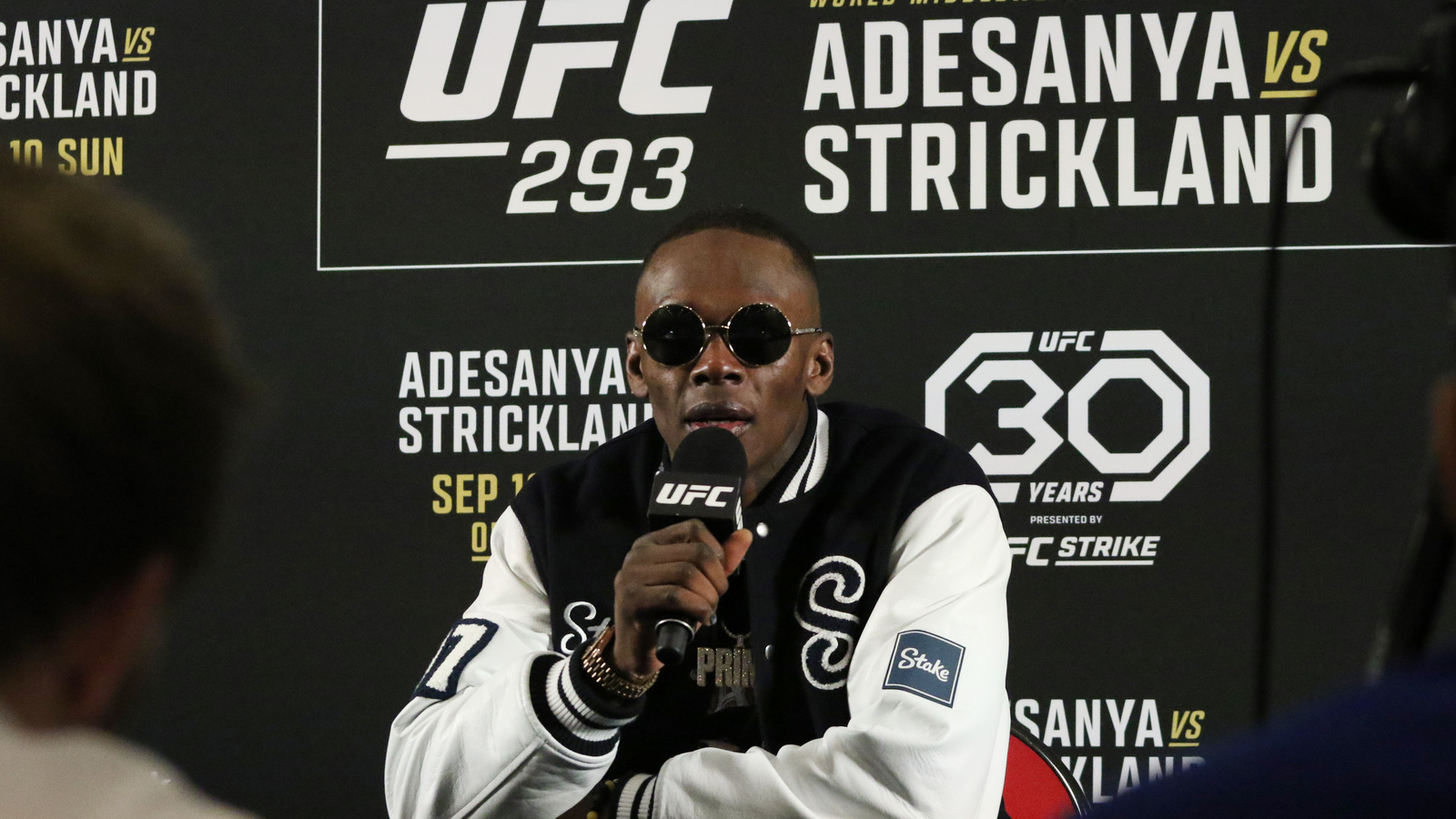 Israel Adesanya Passes on UFC White House Card: 'I’ll Watch It From Home'
