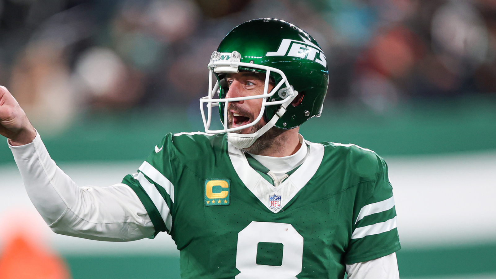 Former player shares bold take about Steelers, Aaron Rodgers rumors