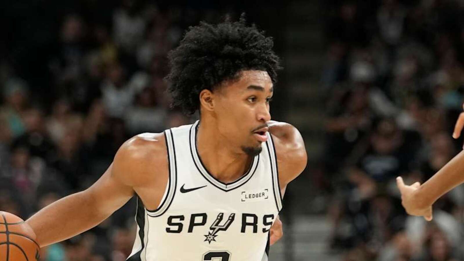Spurs' Dylan Harper Shines in Preseason Debut | Yardbarker
