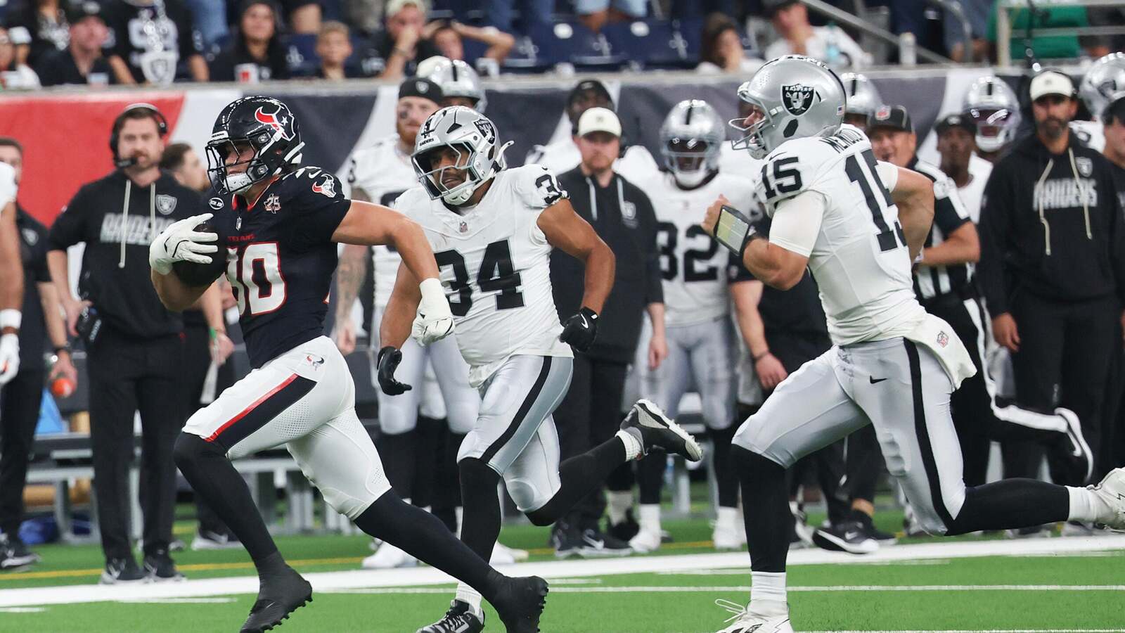 Fernando Mendoza's Mixed Performance in Raiders' Preseason Game Against Texans