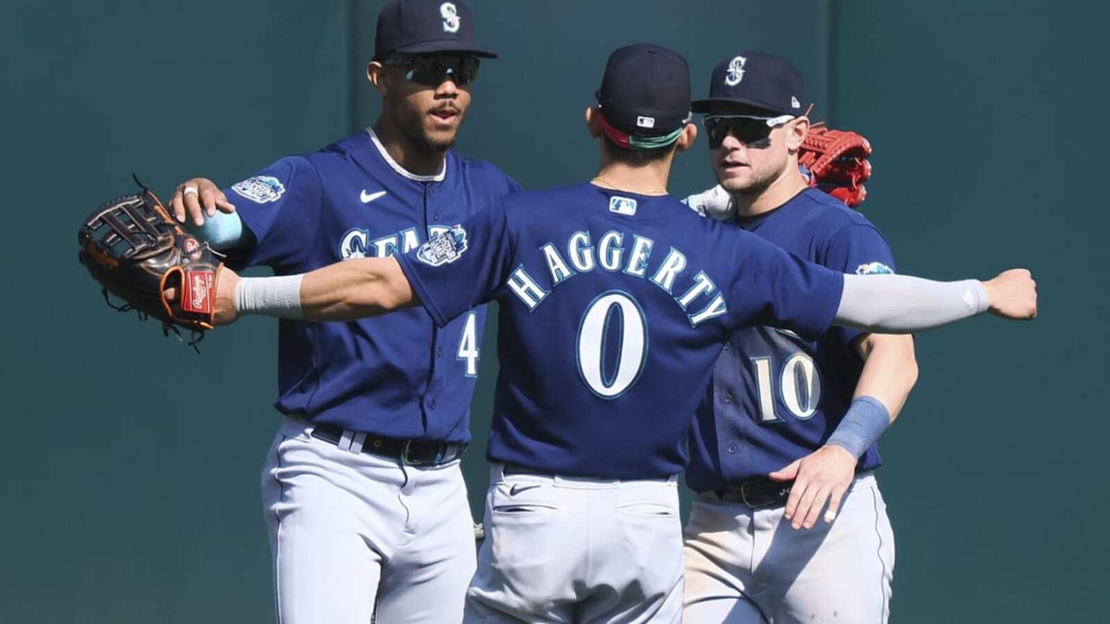 Texas Rangers Broadcasters Go Viral For Ripping Seattle Mariners
