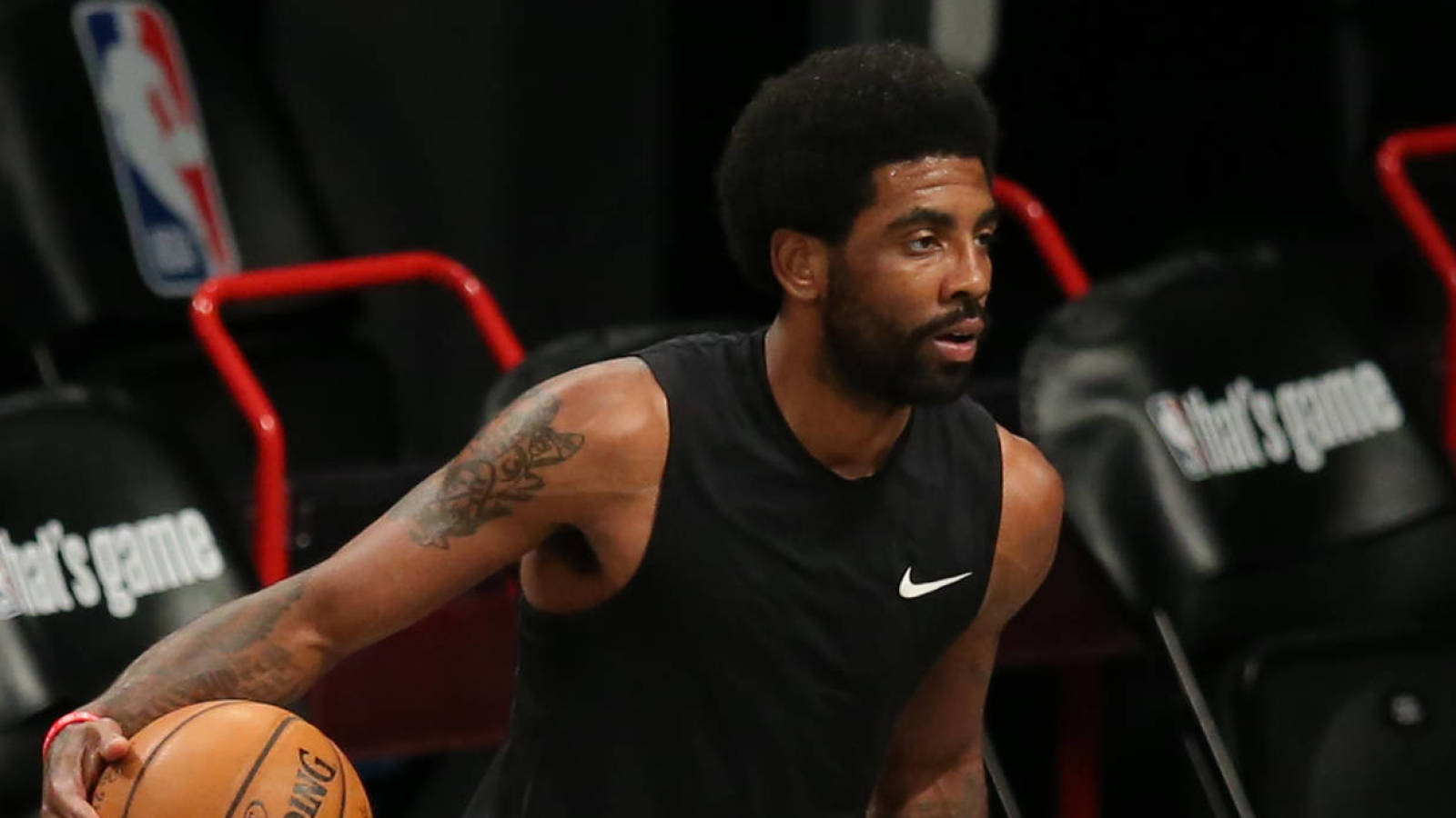 Kyrie Irving isn't vaccinated in opposition to COVID-19?