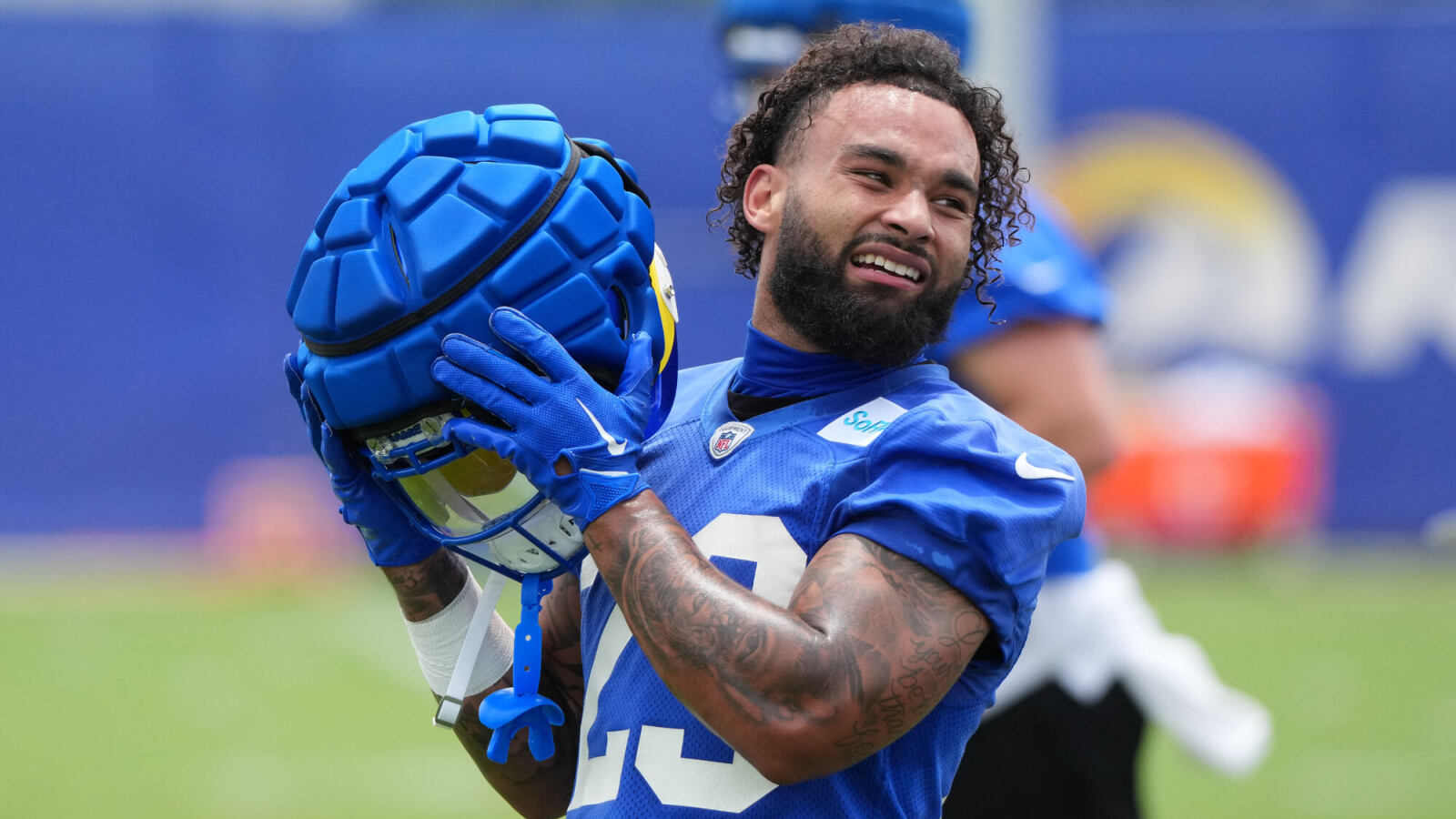https://www.yardbarker.com/media/6/7/672988d5a30c18a975694beb8dfe8288f0b18963/thumb_16x9/kyren-williams-contract-extension-rams-win-both.jpg?v=1