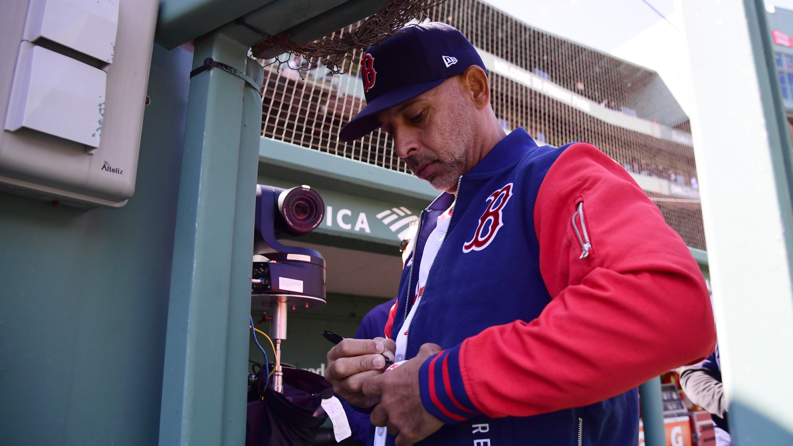 Phillies Update Manager Search After Alex Cora Decision