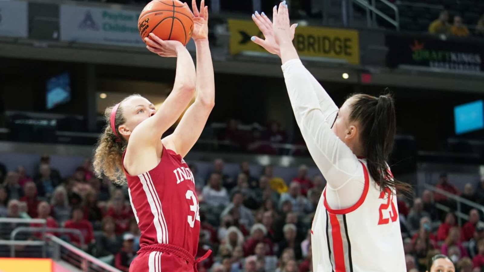 No. 6 Indiana Women's Basketball to Face No. 2 Ohio State for Top Spot in Big Ten