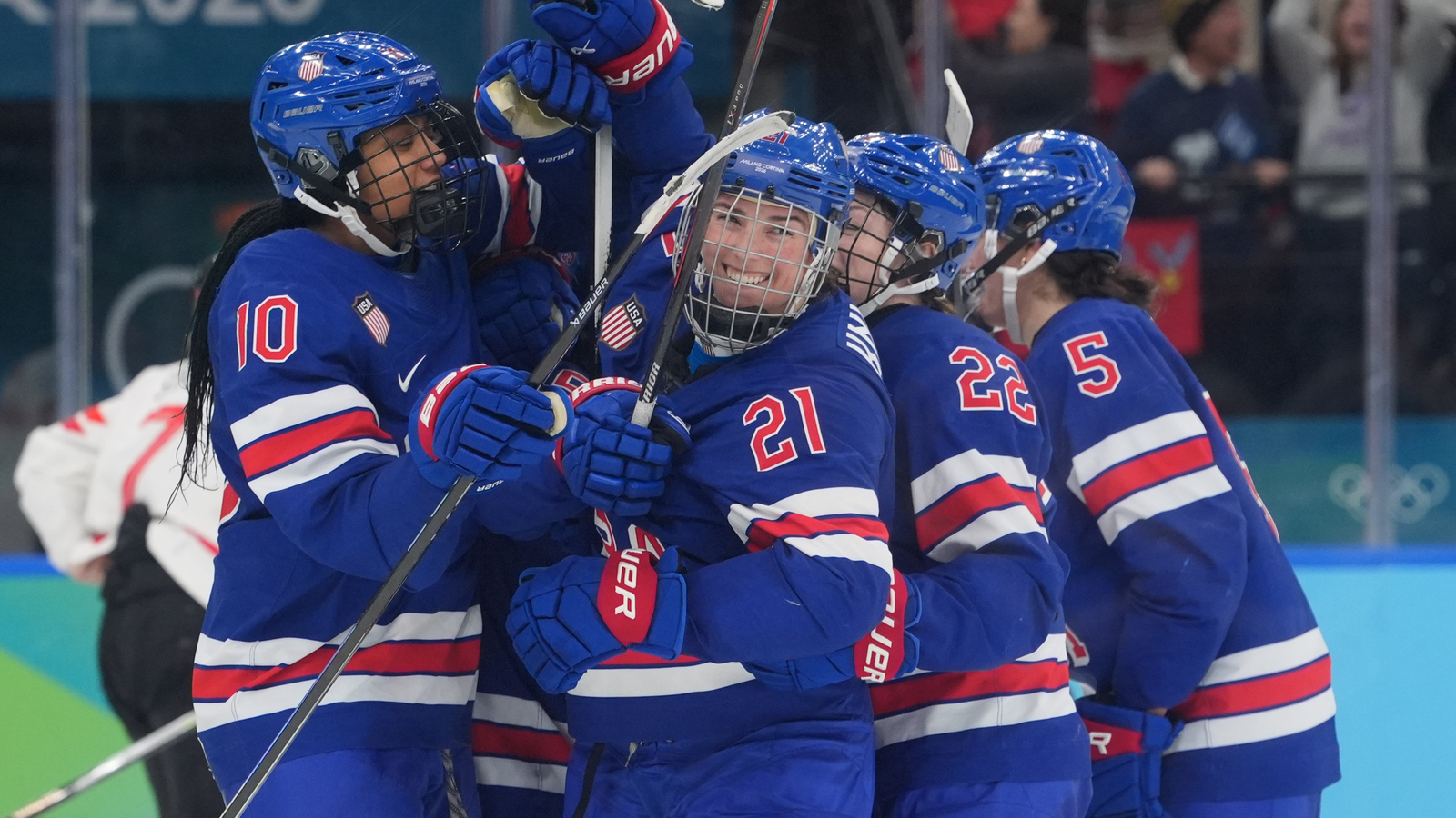 Students at Wisconsin went nuts celebrating Hilary Knight's Olympic goal