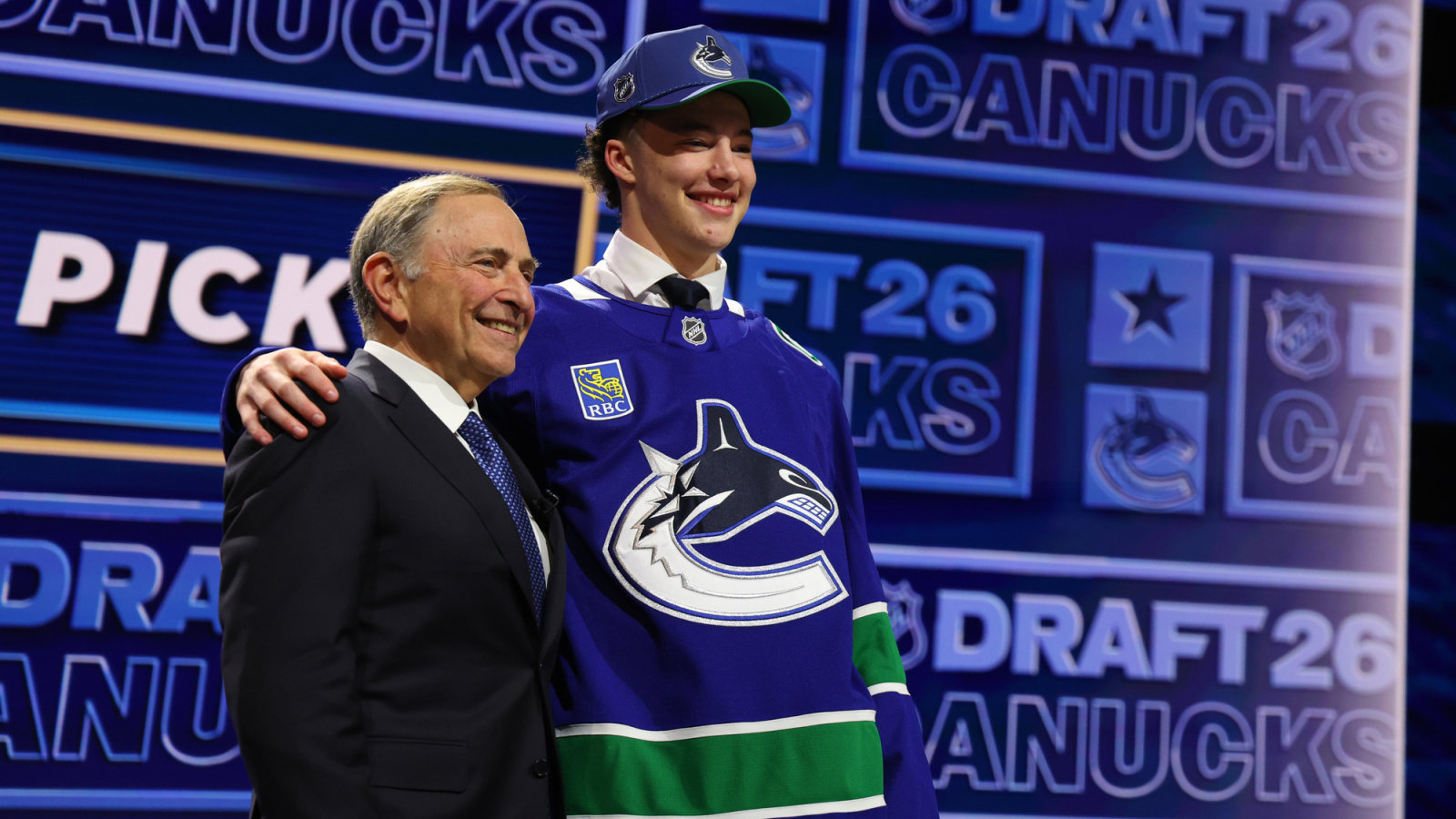 What the Canucks are getting with third overall pick Caleb Malhotra ...