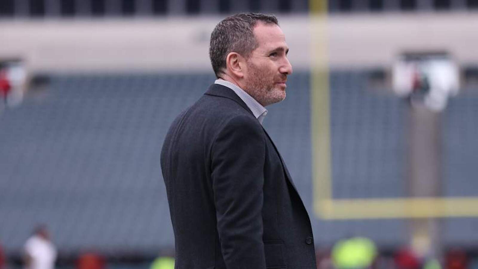 Eagles still facing massive contract decision on play-making defender in 2025 | Yardbarker