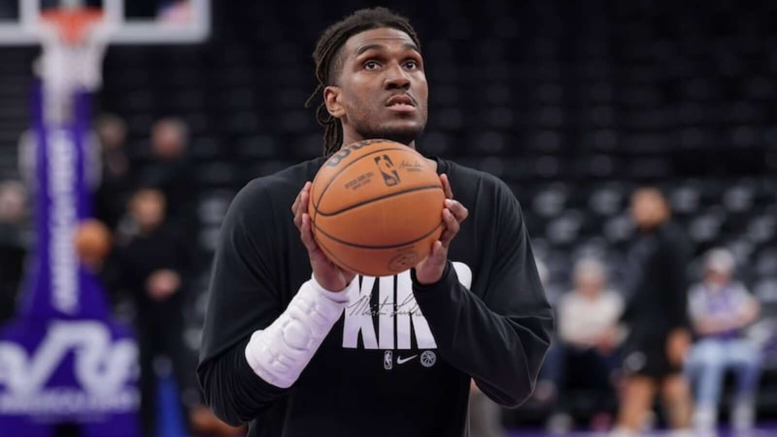 Kevon Looney ‘Couldn’t Turn Down’ Opportunity To Join Lakers