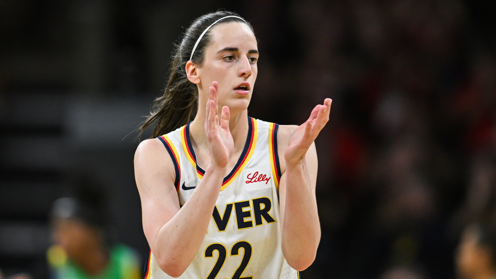 https://www.yardbarker.com/media/6/8/68b0a5b2797322767c7d1f79c8a47b9e580a7838/thumb_16x9/caitlin-clark-fevers-tv-ratings-set-wnba-historic.jpg?v=1
