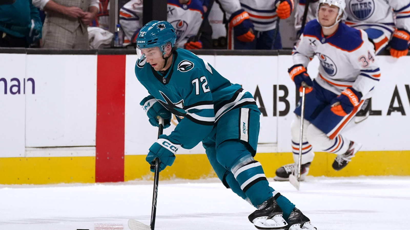 https://www.yardbarker.com/media/6/8/68e6b4ac1e060c0196163d3ed80bc8a35462601f/thumb_16x9/ottawa-senators-find-brady-tkachuk-replacement.jpg
