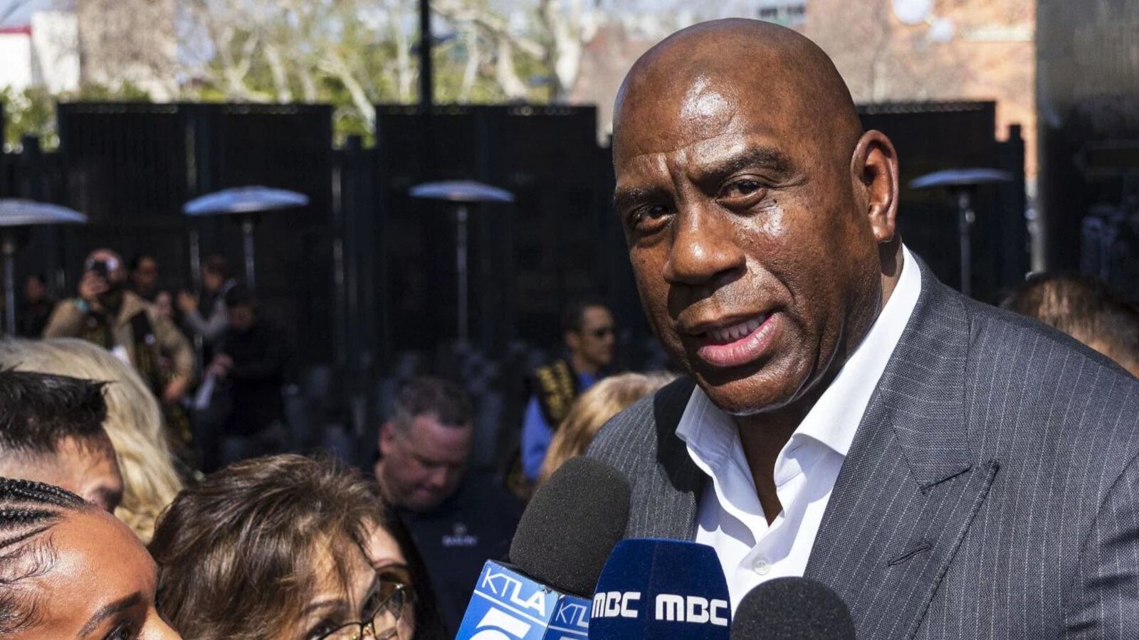 ‘Rest in Peace My Friend’: Magic Johnson, Pau Gasol Pay Heartfelt Tribute to Legendary Lakers Voice Lawrence Tanter