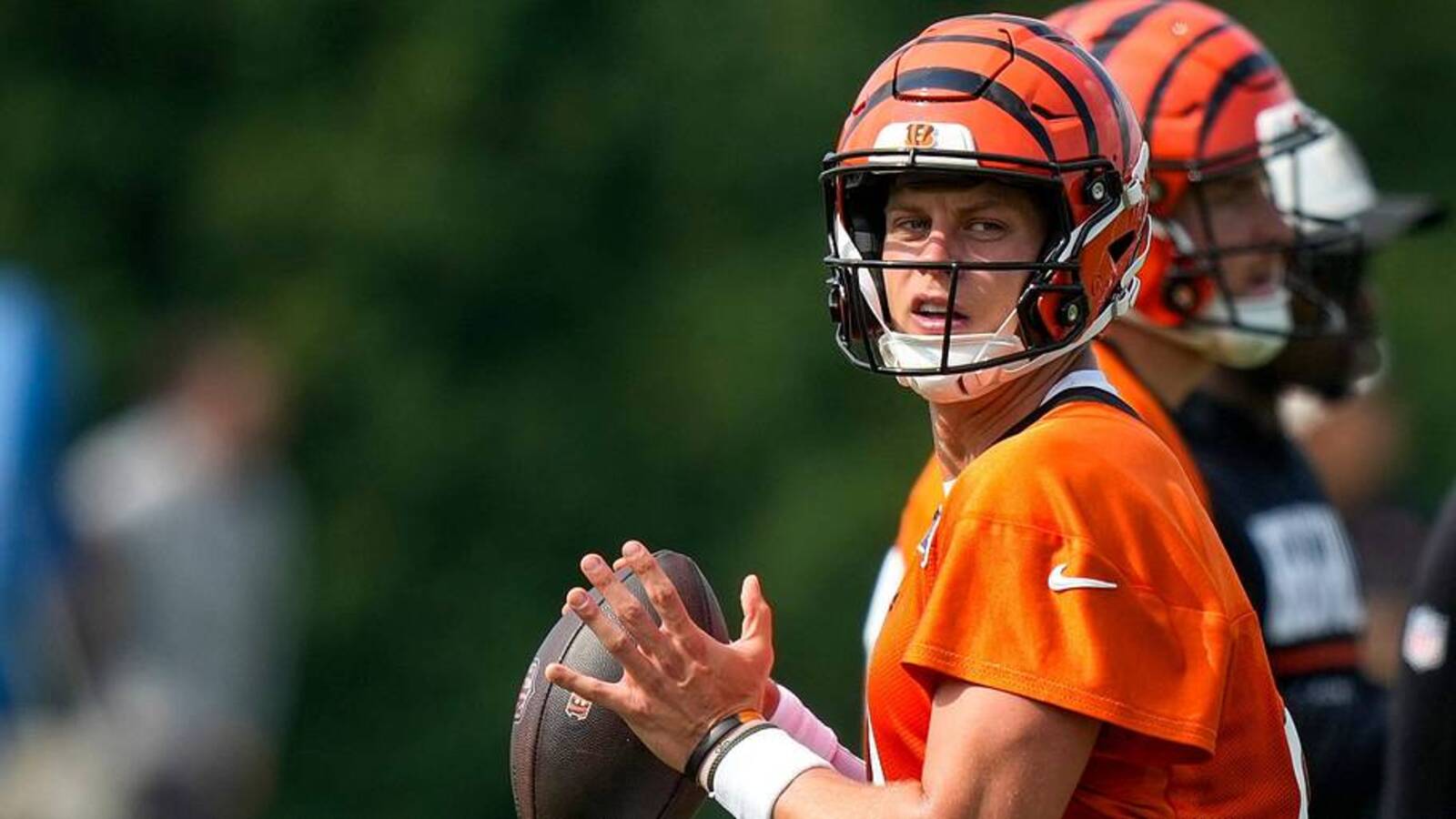 Cincinnati Bengals Training Camp Day 2 Recap: Young Linebackers Team Up for Rare Interception of Joe Burrow