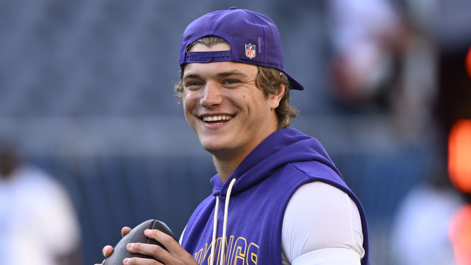 https://www.yardbarker.com/media/6/9/691e5aa820dd43c30b6a691595fed9f40386b1ad/thumb_16x9/nfl-executives-address-vikings-picking-mccarthy.jpg?v=1