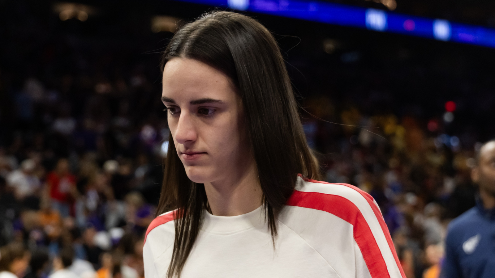 https://www.yardbarker.com/media/6/9/69530527594fc7a2a3b10ce41b37fd9adf21b98a/thumb_16x9/fevers-caitlin-clark-dealing-new-injury-suffered.jpg?v=1