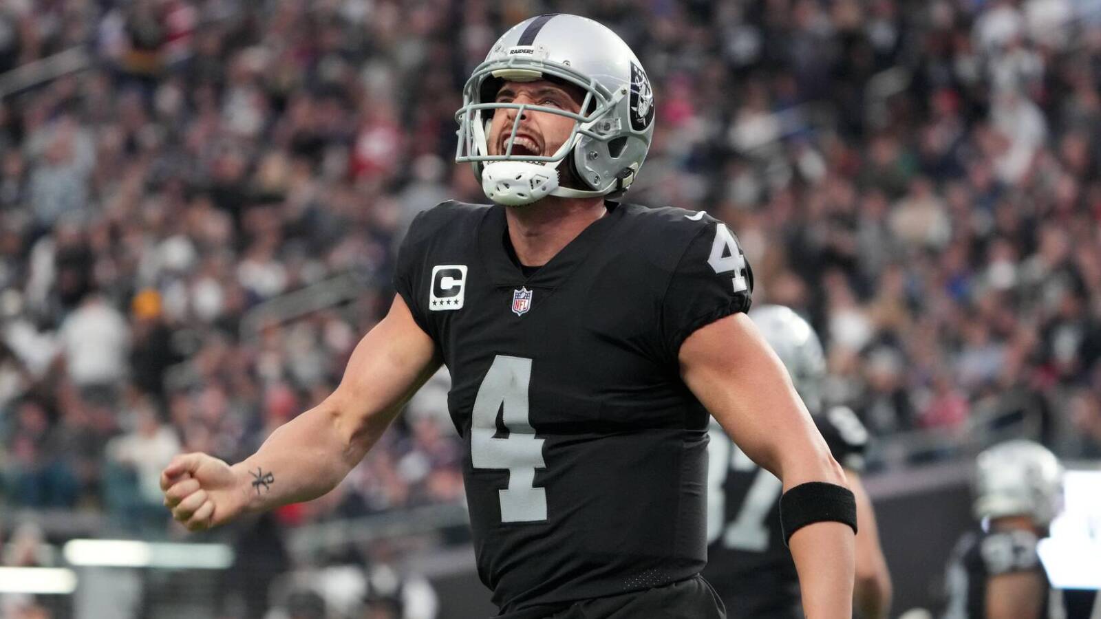QBneedy teams expect Raiders to release Derek Carr Yardbarker
