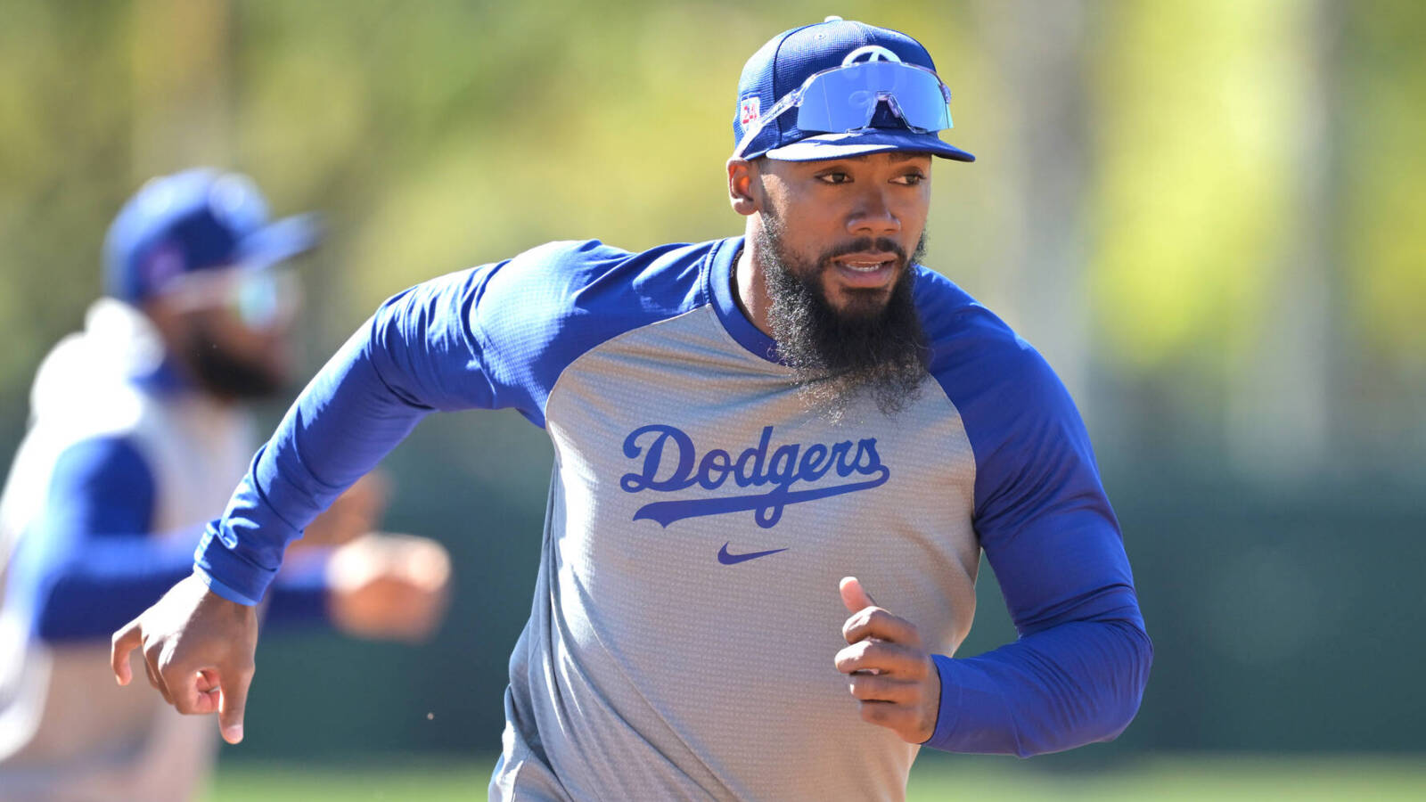 Teoscar Hernández Snubs Boston Red Sox, Signs $23.5M Deal with Los ...
