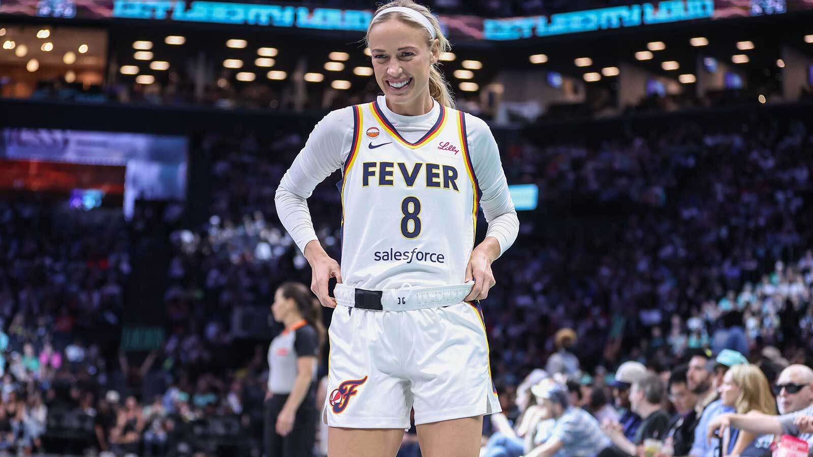 https://www.yardbarker.com/media/6/a/6a4a04f219e40e1e847615901fa48b0e99a774c9/thumb_16x9/Fever-guard-Sophie-Cunningham-grins-ear-to-ear.jpg