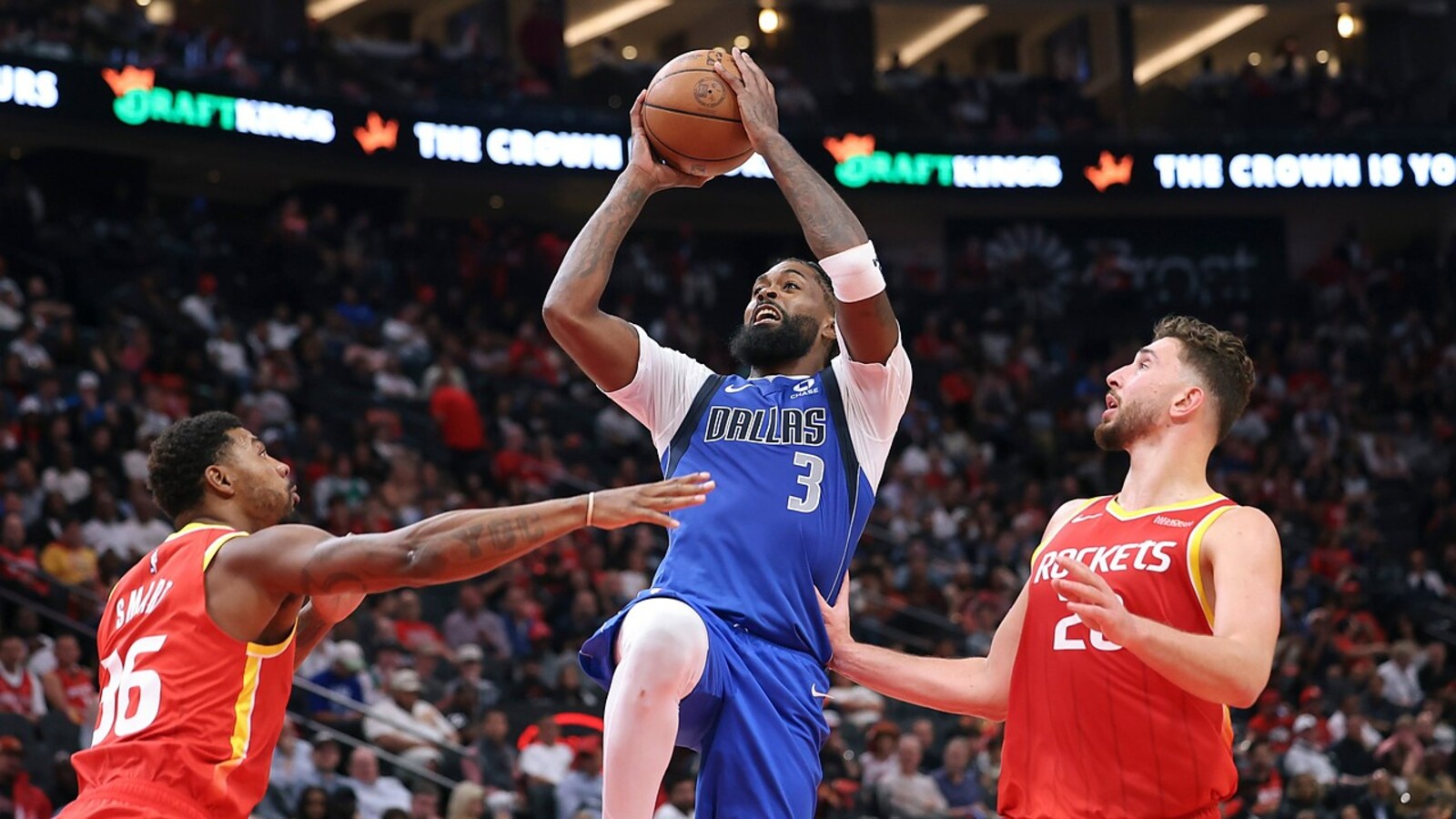 Caleb Martin Cleared With Thumb Splint As Mavericks Host Unbeaten Rockets In NBA Cup
