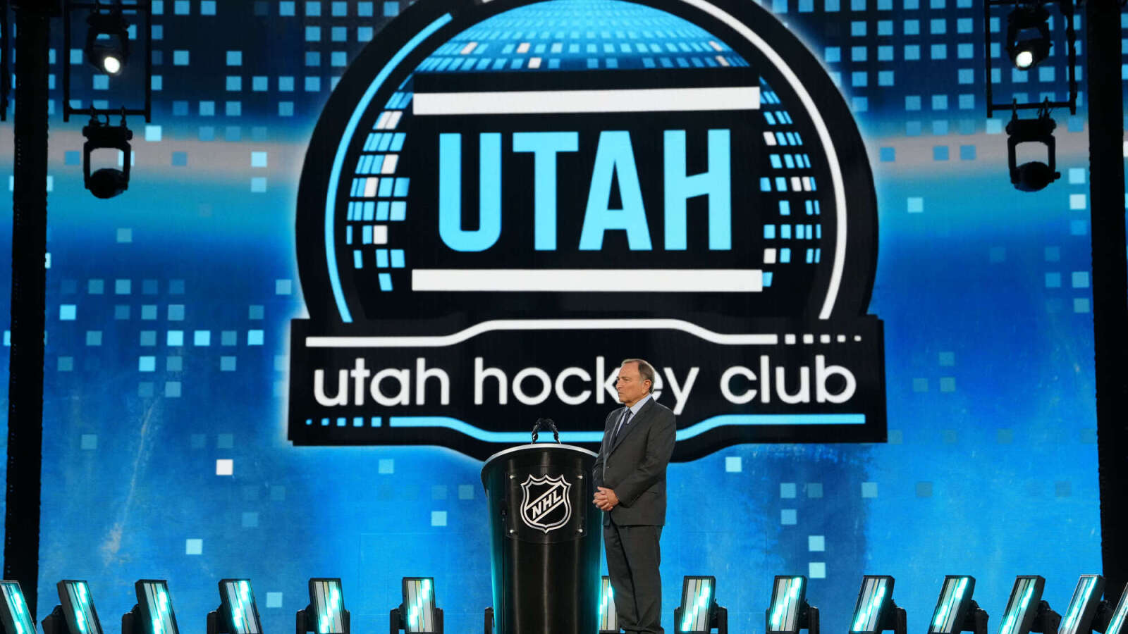 Utah Hockey Club reveals franchise's first uniform