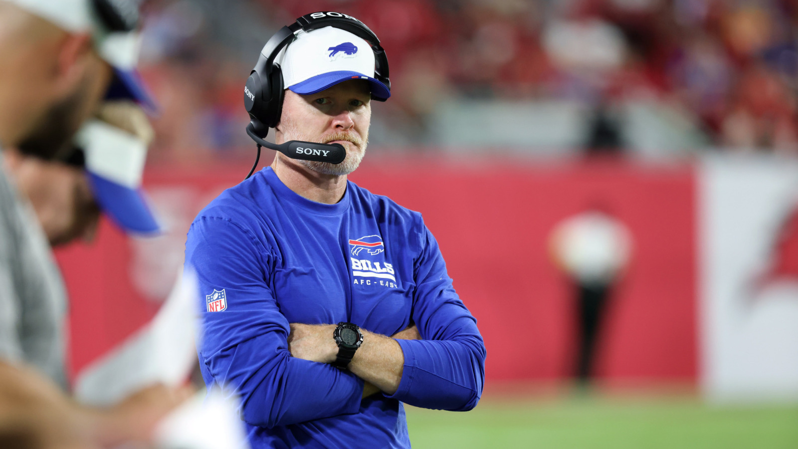 https://www.yardbarker.com/media/6/a/6ab936efcdf84211b5d263376929ad0fd35cef0e/thumb_16x9/bills-huge-concern-before-facing-justin-fields.jpg?v=1