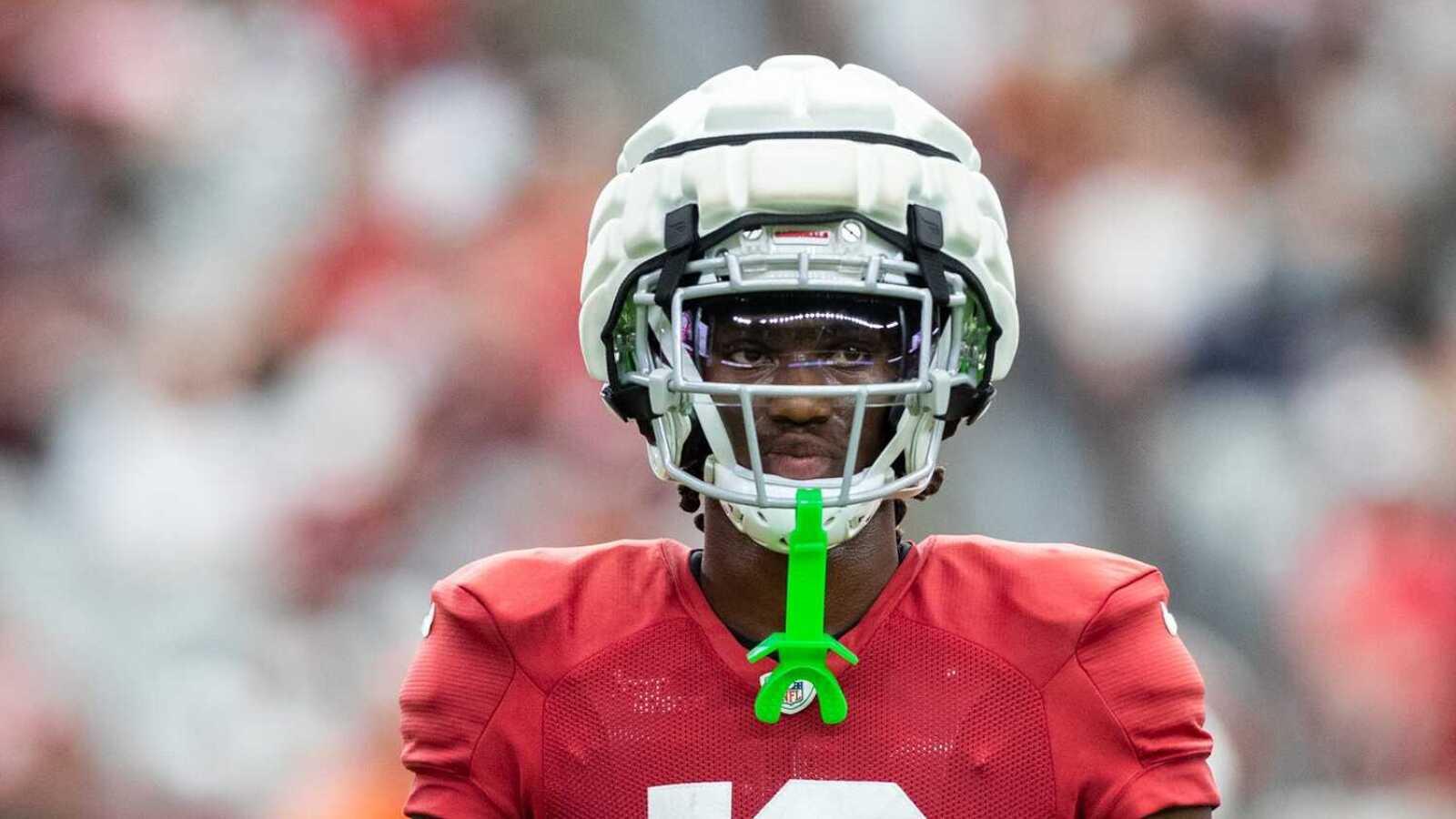 https://www.yardbarker.com/media/6/b/6b0a88221e9d6e825a22615002929b89284da8fb/thumb_16x9/cardinals-harrison-jr-appears-offseason-change.jpg?v=1
