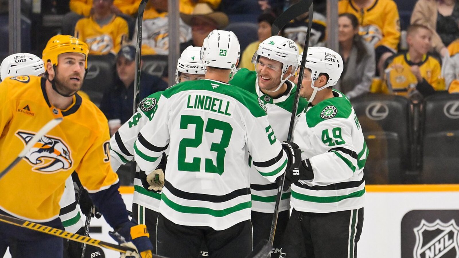 Stars Score 47 Seconds In, Fall 2-1 To Predators For 0-2 Start | Yardbarker