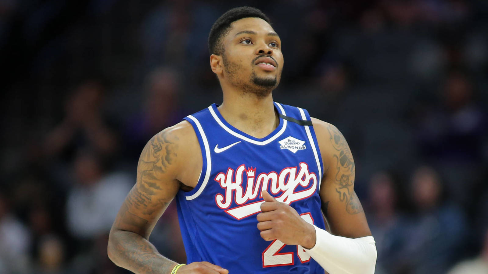 Kent Bazemore gave the Kings an unexpected boost | Yardbarker