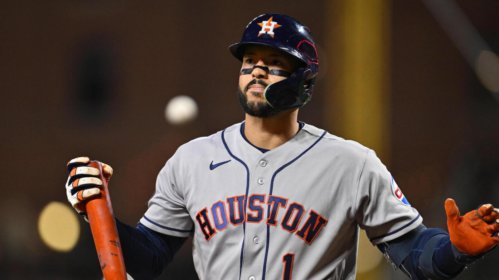 https://www.yardbarker.com/media/6/c/6cbefbe75e94e090a875a1f18f418052baa57fe6/thumb_16x9/astros-difficult-season-gets-worse-carlos-correa.jpg?v=1