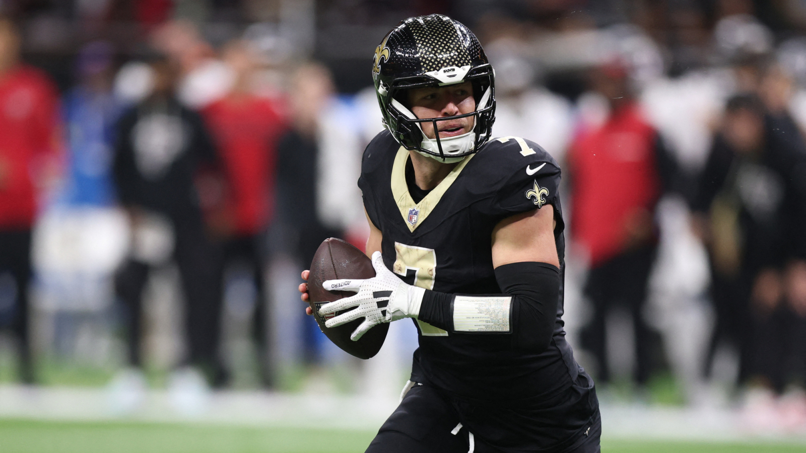 https://www.yardbarker.com/media/6/c/6ce024e0aff841cfcb5ed822ede8bbecbb04b16c/thumb_16x9/nov-23-2025-new-orleans-louisiana-usa-new-orleans.jpg?v=1
