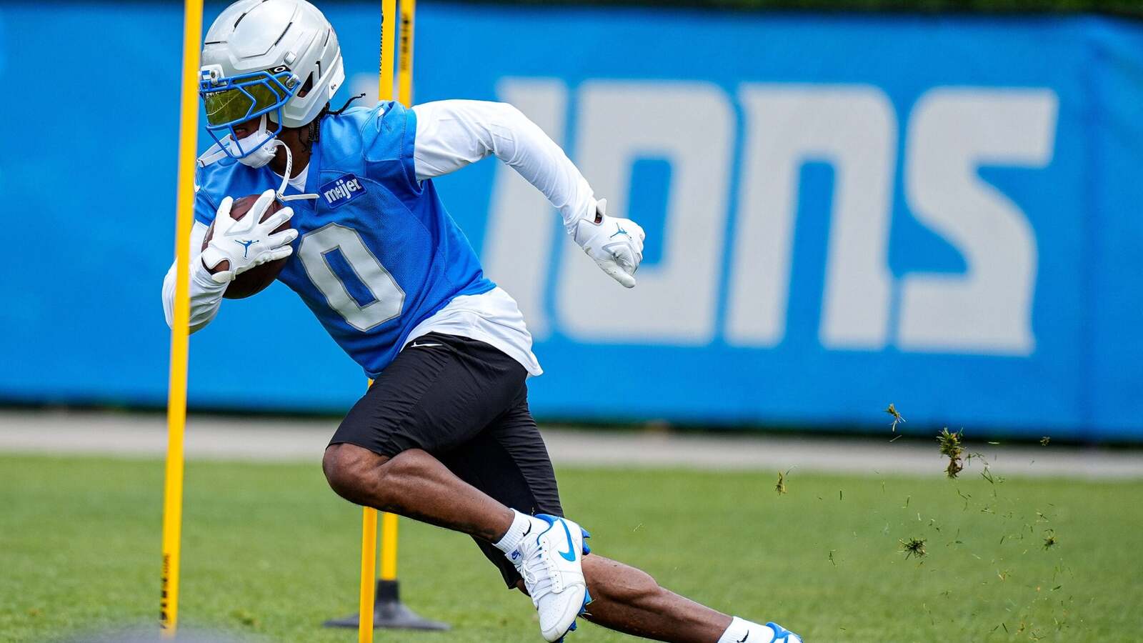 Jahmyr Gibbs' return to Lions practice could be the biggest sign yet of what's coming