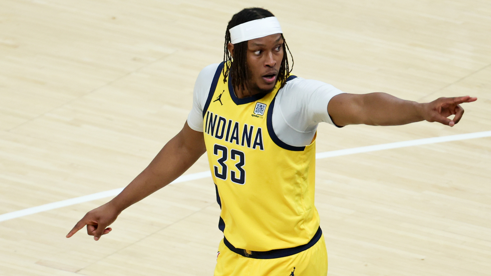 https://www.yardbarker.com/media/6/d/6ddce5406cdd52bf76b1a7dae615688cbdce0f50/thumb_16x9/pacers-officially-equal-opportunity-team-nba.jpg?v=1