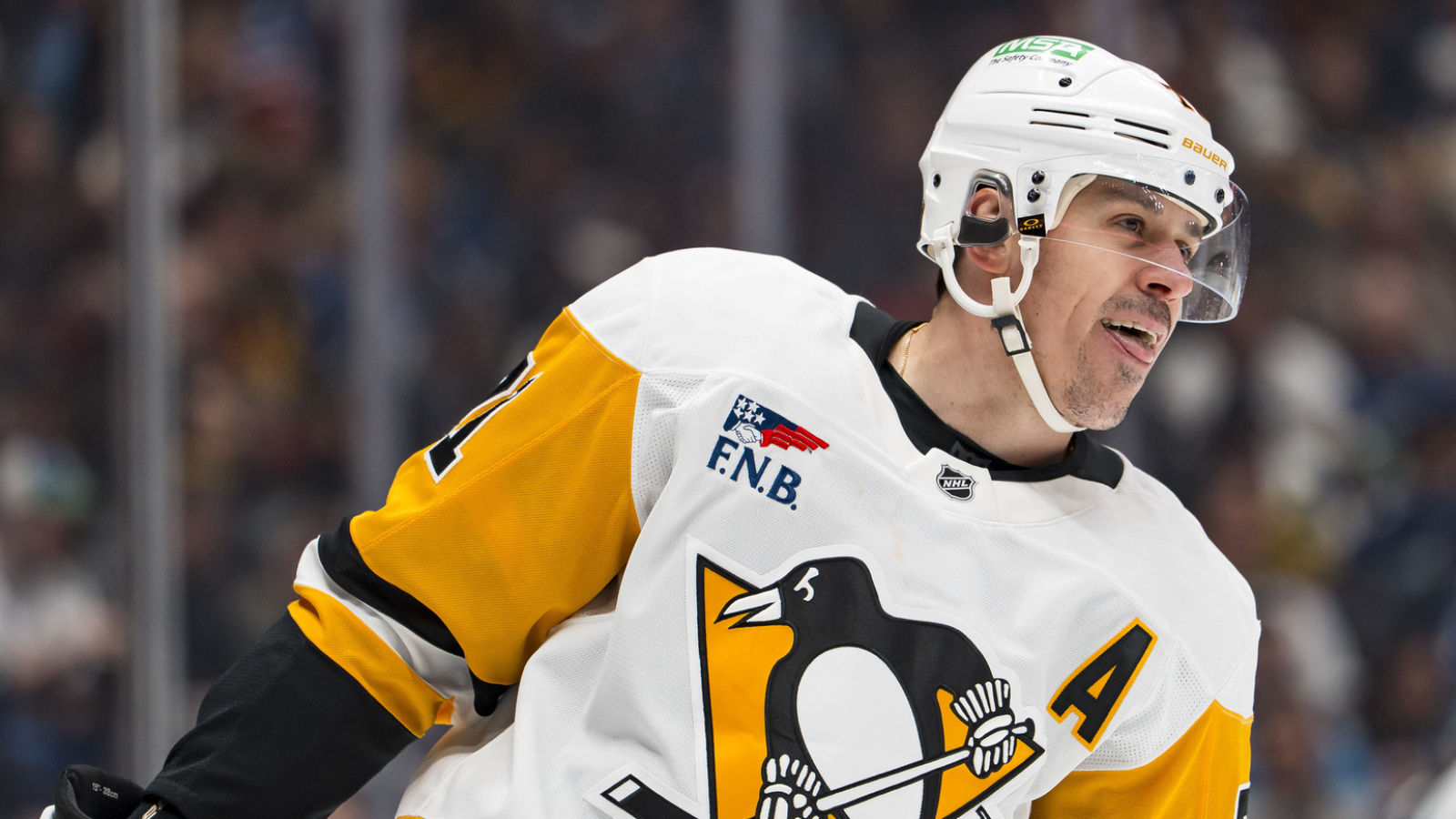https://www.yardbarker.com/media/6/d/6dfb0cbb47151061aa4c7c0522fe92523ca27b54/thumb_16x9/selfish-play-evgeni-malkin-big-impact-on-penguins.jpg?v=1